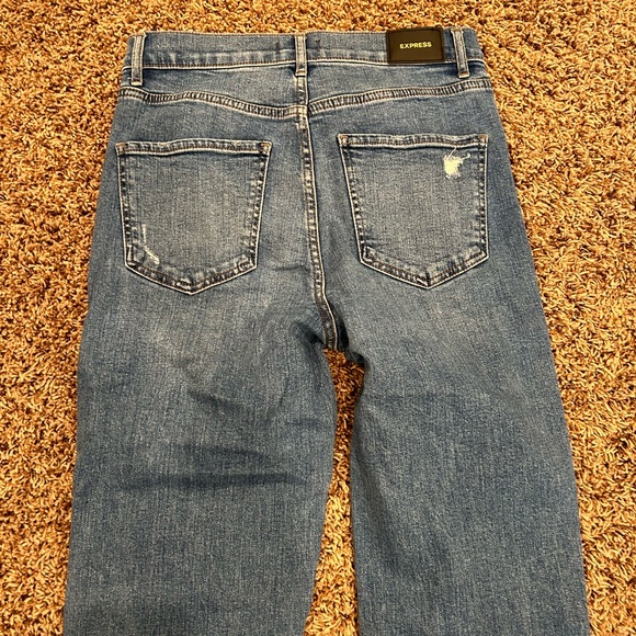 Express Modern Straight Super High Rise Distressed Jeans - Picture 8 of 12